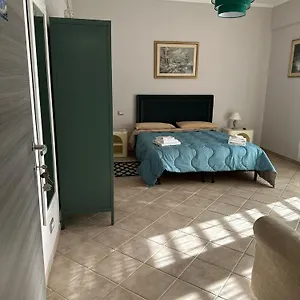 Bed & Breakfast Le Quattro Lune, Centro, Rome